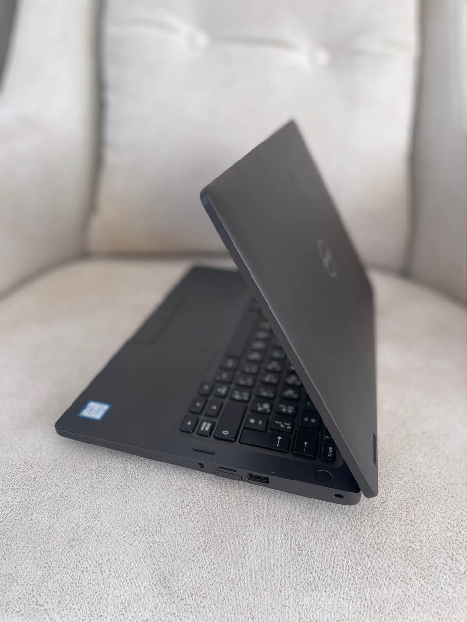 💻 لاپتۆپەکە تەنها لاپتۆپ نییە! 🔥

بە Dell E5300 2-in-1 Touch، تەنها بە چەند جوڵەیەک لاپتۆپەکەت دەگۆڕیت بۆ Tablet 👆📱

✨ i5 8th Gen
⚡ 8GB RAM
💾 256GB SSD
👆 Touch Screen + 2-in-1

💰 تەنها 390,000 د.ع

📩 بۆ زانیاری زیاتر یان بەردەستبوون،
*********** whatsupp
#Dell #E5300 #2in1 #Touchscreen #laptopiraq السليمانية, العراق
