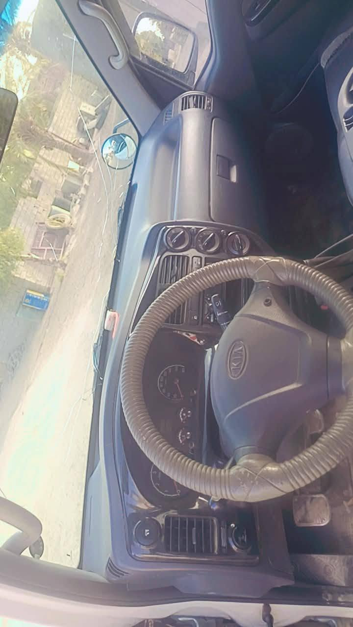 السلام عليكم 
 للبيع كيا فحل مسكر موديل 2019
( (ادوات ادوات))
جديده تخم تاير مكينه لا تنقيص ولا تبخير
دوشمه جديده كهربائيت كامله 
الــســـعــر (65). وبيها مجال قليل
الاســتــفــســار. رقم ((***********))
