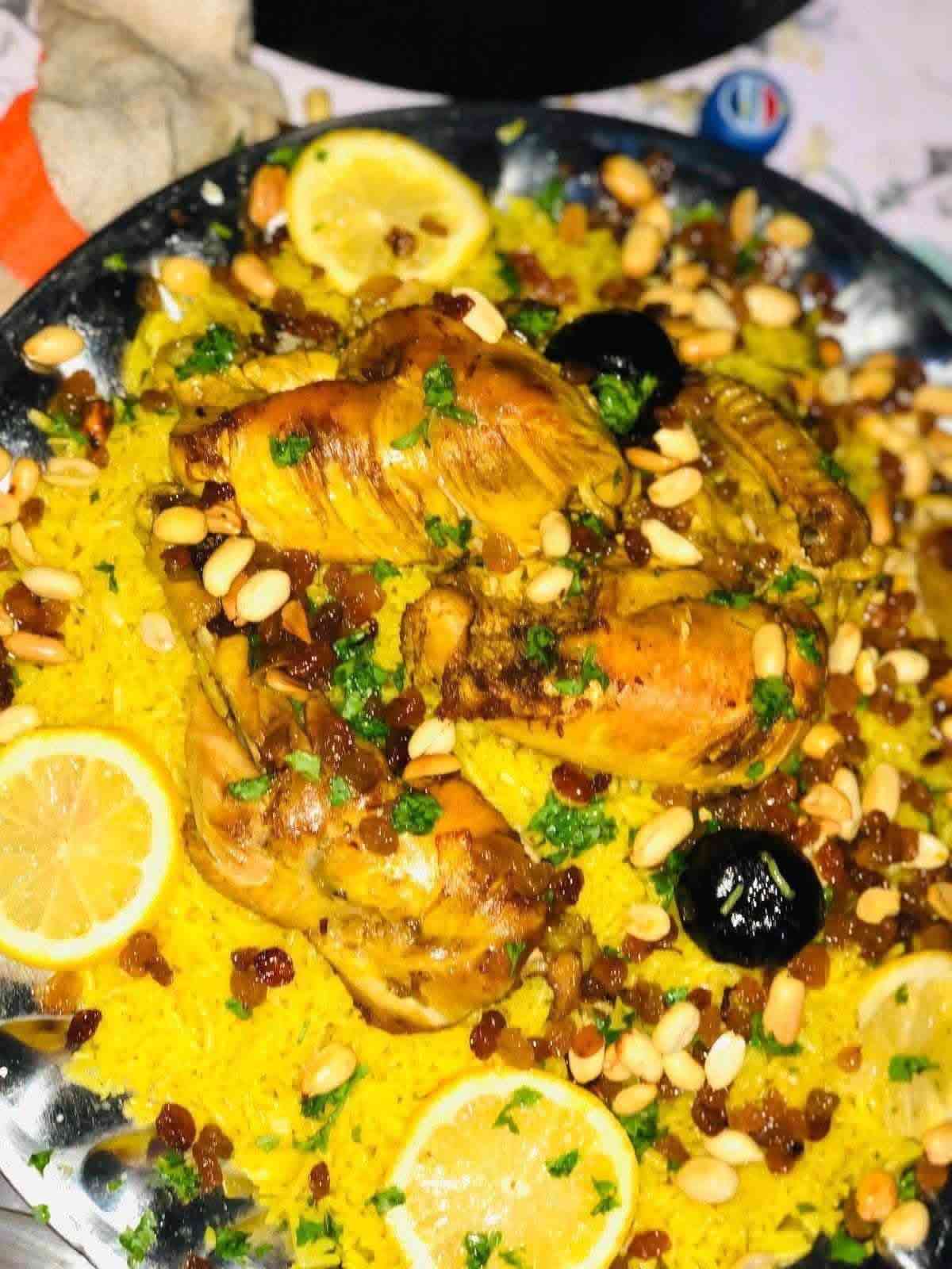 جفنات العمال • جفنات دجاج • متوفر غداً