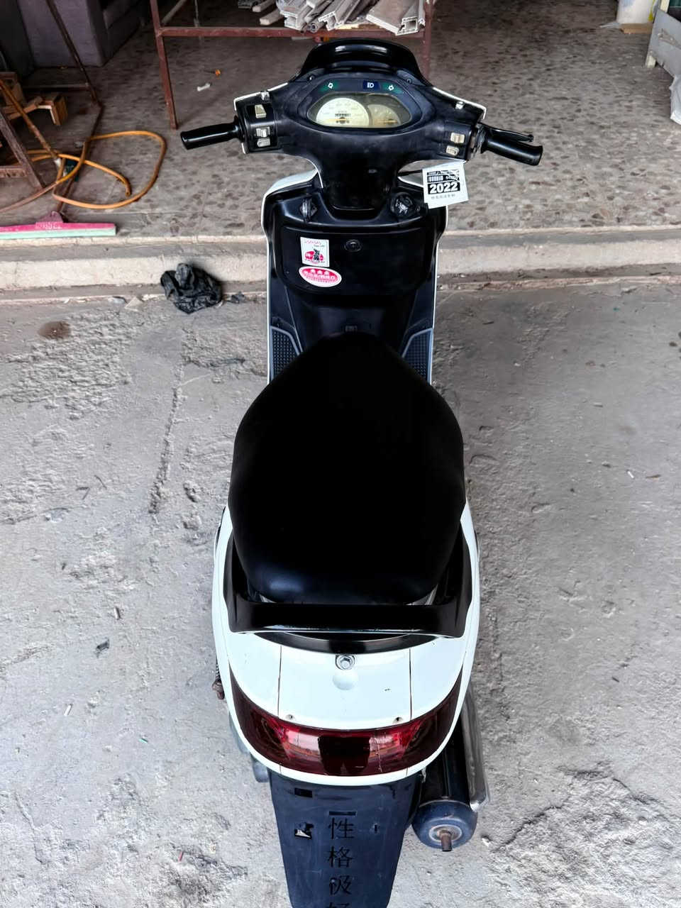 دراجه فراشه فحل البيع نضفه مكينه جديده ناعمه نهضه ومعدل قويه كلاجات رياضيه كفرات بلاديه كله مختم تيرات جدد ربع شاير لايت زنون صفر وبيض قفل جنطه شغال دبلات جددسبايدر بلادي دراجه كله بلاديه ونضيفه ما عيزه برغي وين ماعجبك طلع بركات جديد سعره 500 مكاني شاميه شراي يتصل عله رقم *********** مكلف بل نشر
