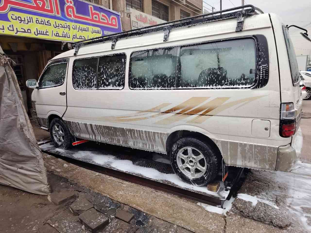 السلام عليكم فتون كنو موديل ٩  رقم بغداد انلكليزي  سياره خير من الله مكينه وكير وكسل دوشمه جديده سياره جاهز من كلشي السعر ٦٠ والاستفسار موجود خاص وتساب موجود *********** مكاني بغداد
