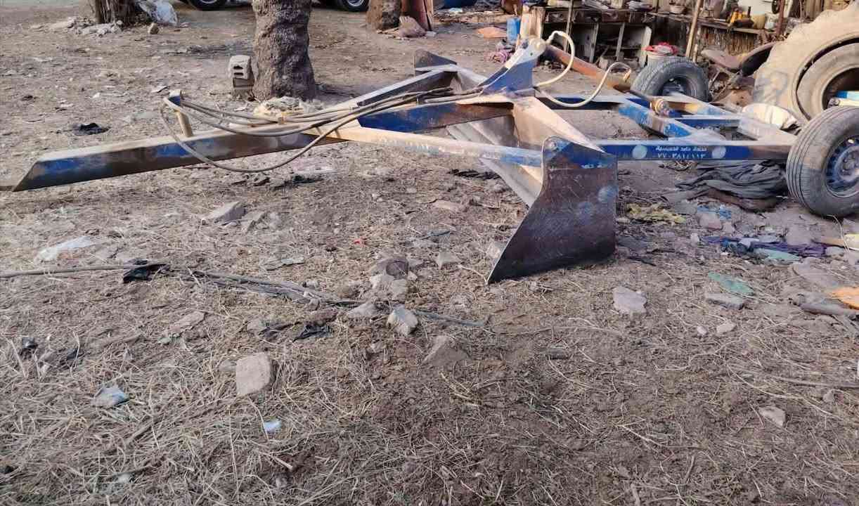السلام عليكم اندبليت للبيع الحجم مترين ونص شغل حامد خمسيه العنوان بابل رقم الهاتف ***********
