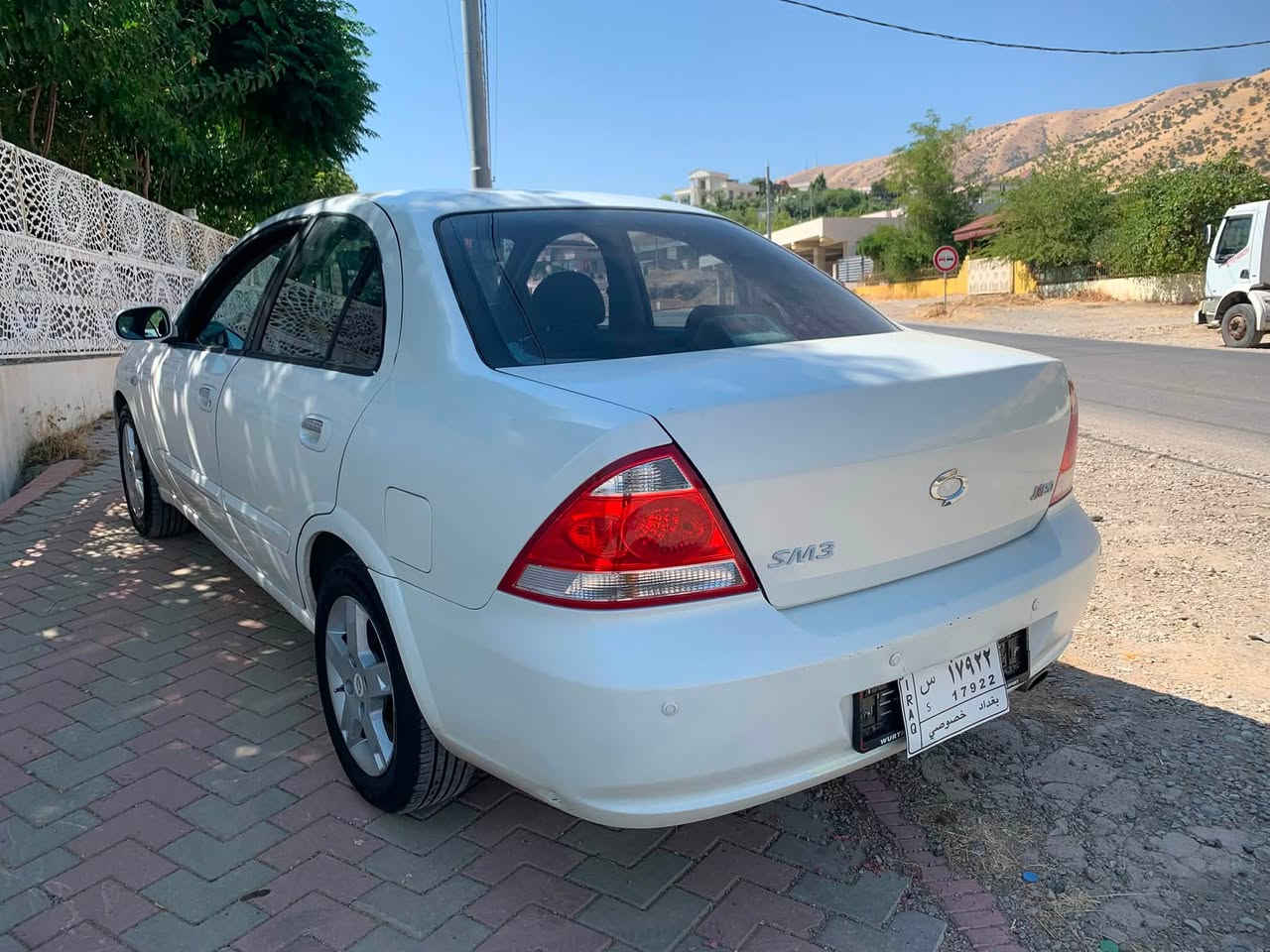 سام سۆنگ 2008
فول مواسه فاتي بێ سلايت
كوشن جلدو هيته ره  ته قه ڵ سوره 
كامل مه سره ف بێ نوقستاني
چوار تايه ي تازه 
كامل پێشوو دواي تازه داگيراوه
فلنجه و به نصي تازه
پلاك و فيل په مپي تازه 
كامل سێر فز كراوه  ڕۆن و فيل ته ر گۆڕاوه 
پێش وو دواي كه پسه
به شه رتي سه قفو كه ڤه ر 
نرخي 53 گه لاو معامه له 
***********
