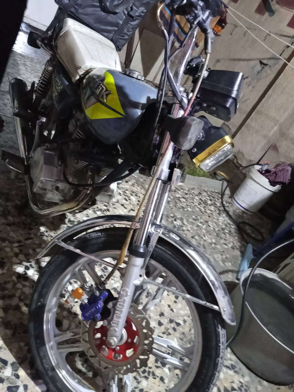 دراجه سونك مديل 24 دراجه خير من الله دراجه كامله مكمله اوراق بيه كلشي ماعوزه مكمركه السعر 550 بيه مجال رقم ***********
