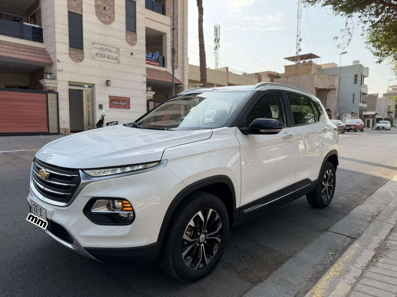 السلام عليكم
‏chevrolet groove 2023 Premier
شيفروليه كروف 2023 بريمر
مواصفات فوووول الفووول بريمر  1/1
 قماره سلايد بانوراما 
بصمه 
تبريد بيانو مركزي 
تحكمات ستيرن 4 جهات 
كشن كهرباء
مري شفط
لد نهاري
شاشه اندرويد وكاربلي
محرك 4 سلندر 1500 تنفس طبيعي المرغوب
سيارة جديدة ماشيه 700 كم زيرووووو وكالة المنصور 
مكفولة كفالة عامة 
 رقم اربيل سنويه وهزه كله جديد شرط التحويل وكاله
• السعر: 128$
• المكان: بغداد

للتواصل ***********

نص مكتوب في الصور:
- mmm
- mmmmmm