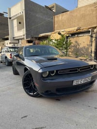 جالنجر موديل 2021 فئة sxt السياره قطعتين تبريد  تحكم استيرن حادث خلفي ...