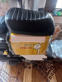 R11 • جديده • بطاريات جدد