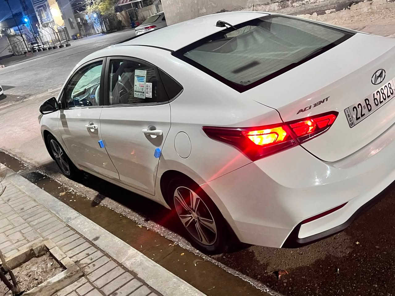 هيونداي اكسنت مديل 2020 خليجي فتحه مكينه 1600 دوش  فول مواصفات عده البصمه كفاله عامه بيه رصعات حالوب السياره خفيف مكينه كير حداده تخم تاير تبريد تدفئه كله كفاله 
مكاني بصره قبله حي الجامعه *********** سعر 118 وبيه مجال حك الجيه وكاله تحويل مجاني بسم شركه اربيل خصوصي

