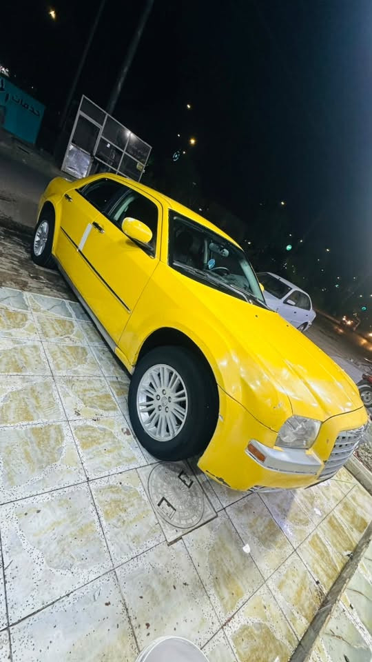 اوباما موديل 10 اصل 
بأسمي مشروع وطني سنويه جديده لل 31 
هيئه وغرامات مصفره ما عليها اي شي 
مكينه كير حداده تبريد تخم تاير كله جديد 
خطه/ عماره - بغداد 
سياره جاهزه من كلشي حادثها جاملغ وباب بدون دواخل 
مكانها ميسان 
***********
