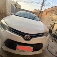 كورلا 2014 أمريكي بيها ضربه بل جاملغ ومكشره بس الي موضح بل صورفئه السي...