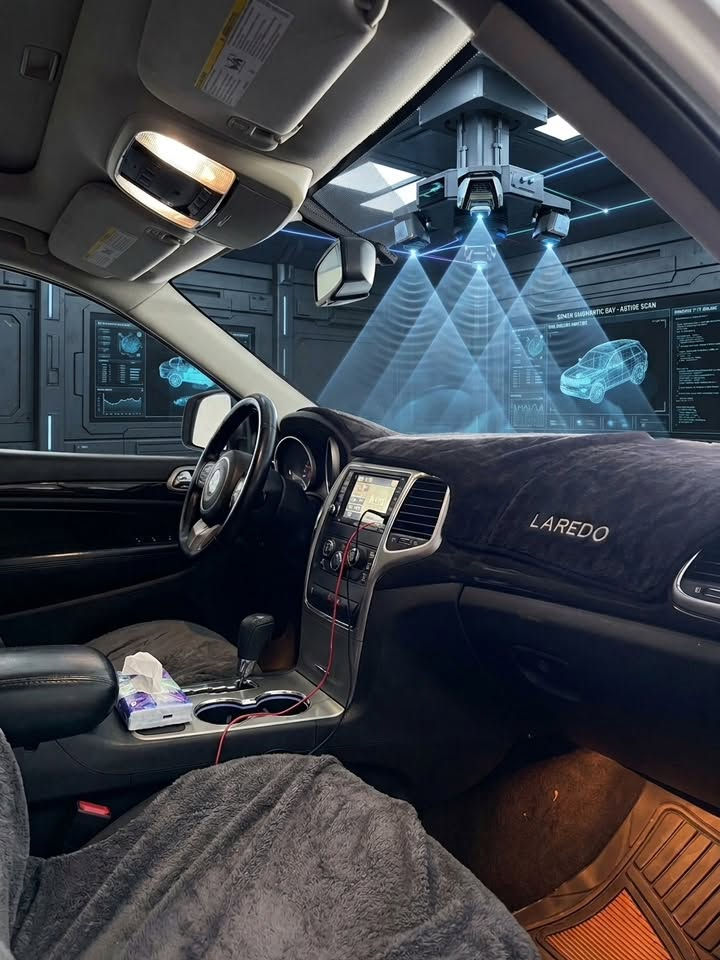 🚗 JEEP GRAND CHEROKEE LAREDO - 2012🔹

🔻زانیارییە سەرەکییەکان:🔻

🔸مۆدێل:** ٢٠١٢
🔸ڕەنگ:** سپی (دەرەوە) / ڕەش (ناوەوە)
🔸ڕۆشتوو:** ١٤٧,٠٠٠ مایل
🔸سەنەوی:** تازەیە تا ساڵی ٢٠٣٠
🔸مەکینە/گێر/پێش:** بەشەرتی تەواو و بێ عەیب
🔸تایبەتمەندییەکان:سلاید (بانۆراما/سەقف کراوە)، گێڕ تۆماتیک، وێل بەرمیل، سوکان ڤۆلیۆم، سیستەمی چوار وەستاو (4x4)، ناوەوە پاک و بێ عەیب.

💵 ☺️🔥نرخ:🔥پەیوەندی بکە بۆ نرخ

📍شوێن :کەلار - پێشانگای محمد باجلان
📞 🔸ژمارەی پەیوەندی / واتساپ:**

* ***********
* ***********

---

🚗 JEEP GRAND CHEROKEE LAREDO - 2012 🔹

🔻المعلومات الأساسية:🔻

🔸الموديل:** ٢٠١٢
🔸اللون:** أبيض (من الخارج) / أسود (من الداخل)
🔸المسافة المقطوعة:** ١٤٧,٠٠٠ ميل
🔸السنوية (الهزة والضريبة):** مجددة لغاية سنة ٢٠٣٠
🔸المحرك / القير / اللغود:** بشرط ومكفولة من كل عيب
🔸المواصفات:** الفتحة (سلايد)، قير أوتوماتيك، تحكم شاشة ودكسون، نظام الدفع الرباعي (4x4)، داخلية نظيفة جداً.

💵 🔥السعر:🔥اتصل للمزيد من التفاصيل

📍 🔸الموقع:** كلار - معرض

📞 🔸رقم الاتصال / واتساب:**

* ***********
* ***********
