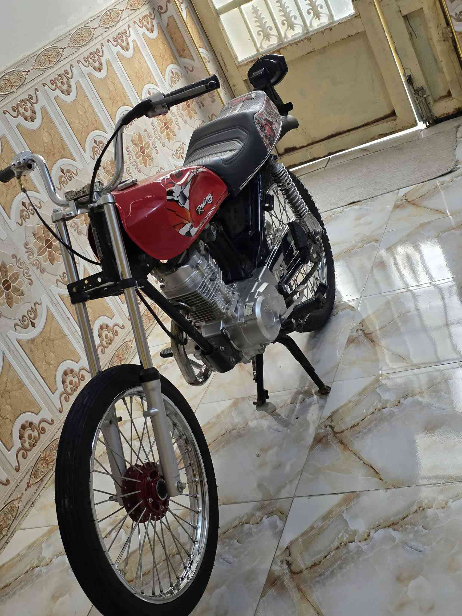 سكنس • ٢٦ • سبع اوراق