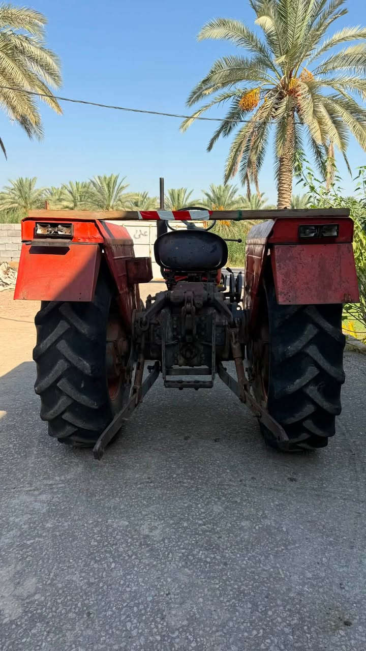 للبيع عنتر موديل 90 رقم كركوك بيه قاصرين مكينه مكفوله كير محرك اكسل سعره8مليون  وبيه مجال 
مكان كربلاء ***********
