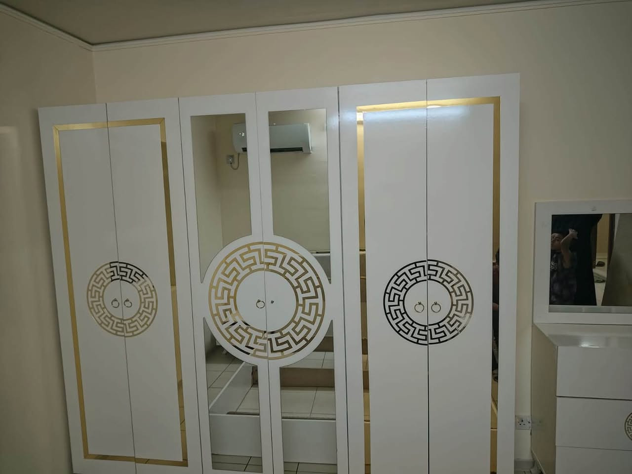 غرفه تركيا • ٥ قطع • نضيفه