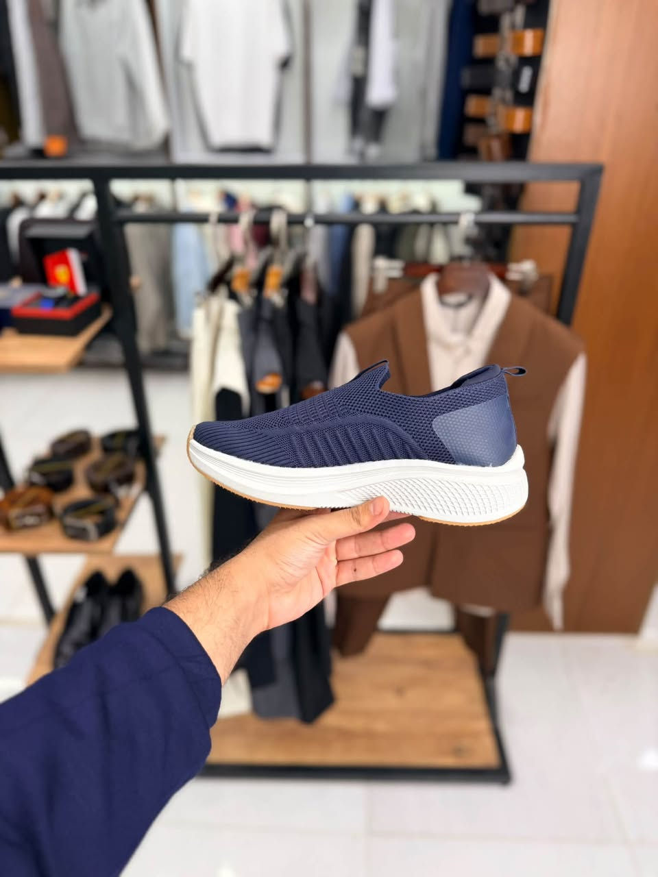 حذاء سكجرز • ماركة SOFT • بلونين