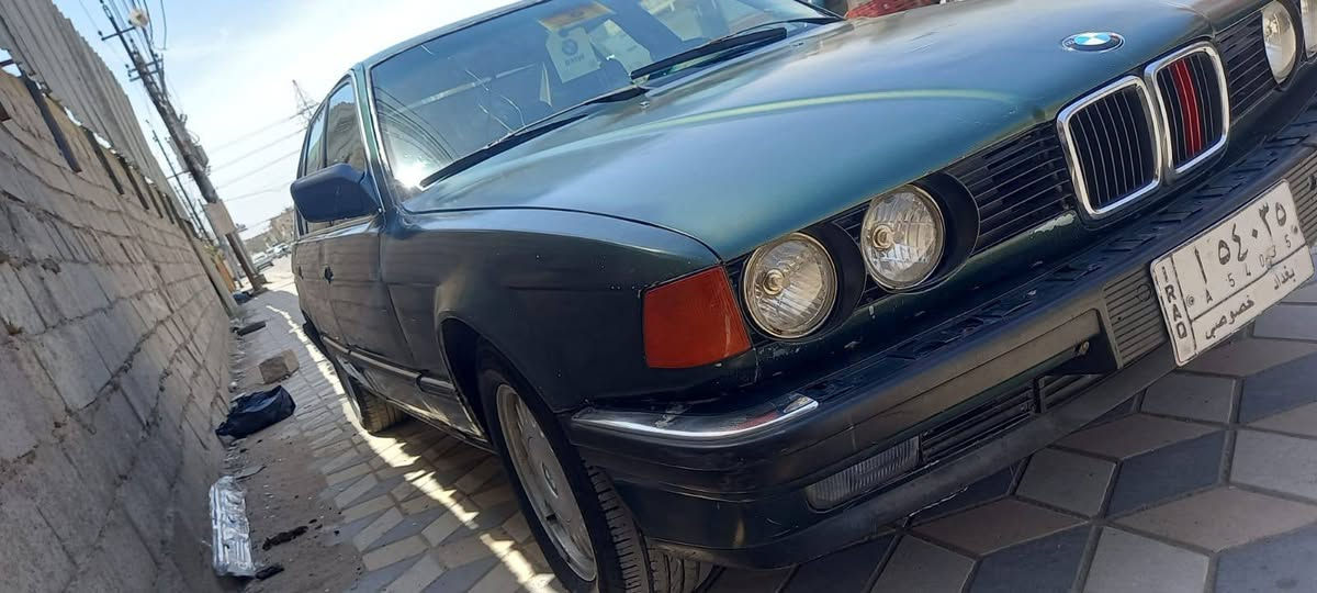 السلام عليكم بي ام موديل 90 ثانويه مجدده 27 راعيها موجود راعيها بالسماوه بس ما يقبل يحوليطلب عليها سياره مكاني واسط قطاع الزبيديه درهم مراوس درهم بيع السعر 25 وبيها مجال هذا رقم تلفوني***********
