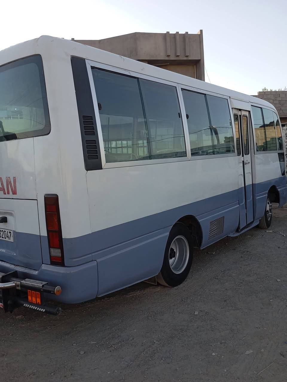 نيسان 2002مكينا بانزين وغاز100لترسنويه 2030شرطالتحويل مكان كركوك ***********
