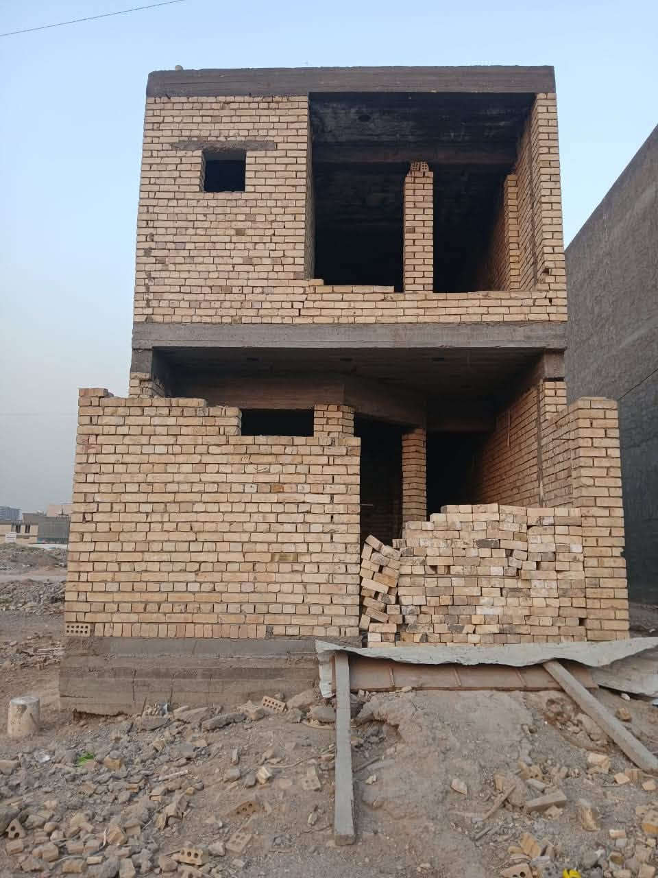 هيكل • ١٠٠م • الغزالية البحيرة