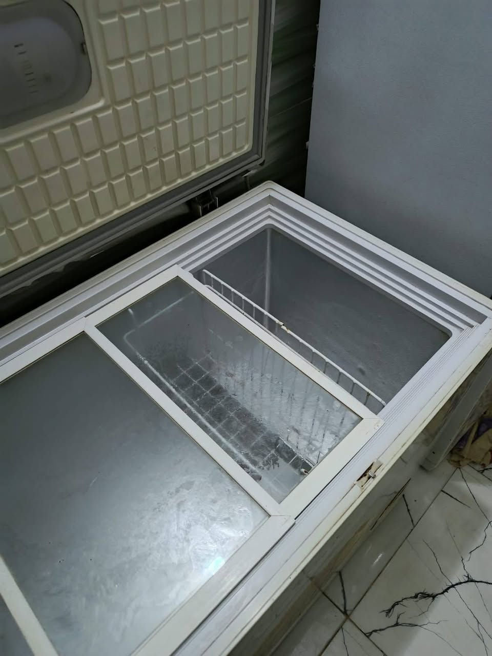 مجمدة رويال • نضيفة • حي الجامعه