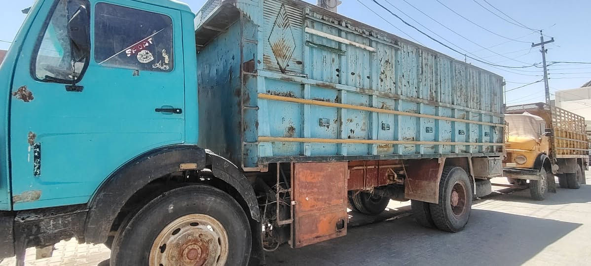 البي  75 مكينة 28 لاتنقص ولاتبخير كير 111 اكسن جي اف شاصي مبطن بسنوية قاطره مقطوره رقم بغداد  العنوان النجف الشرف الرضويه 

***********
