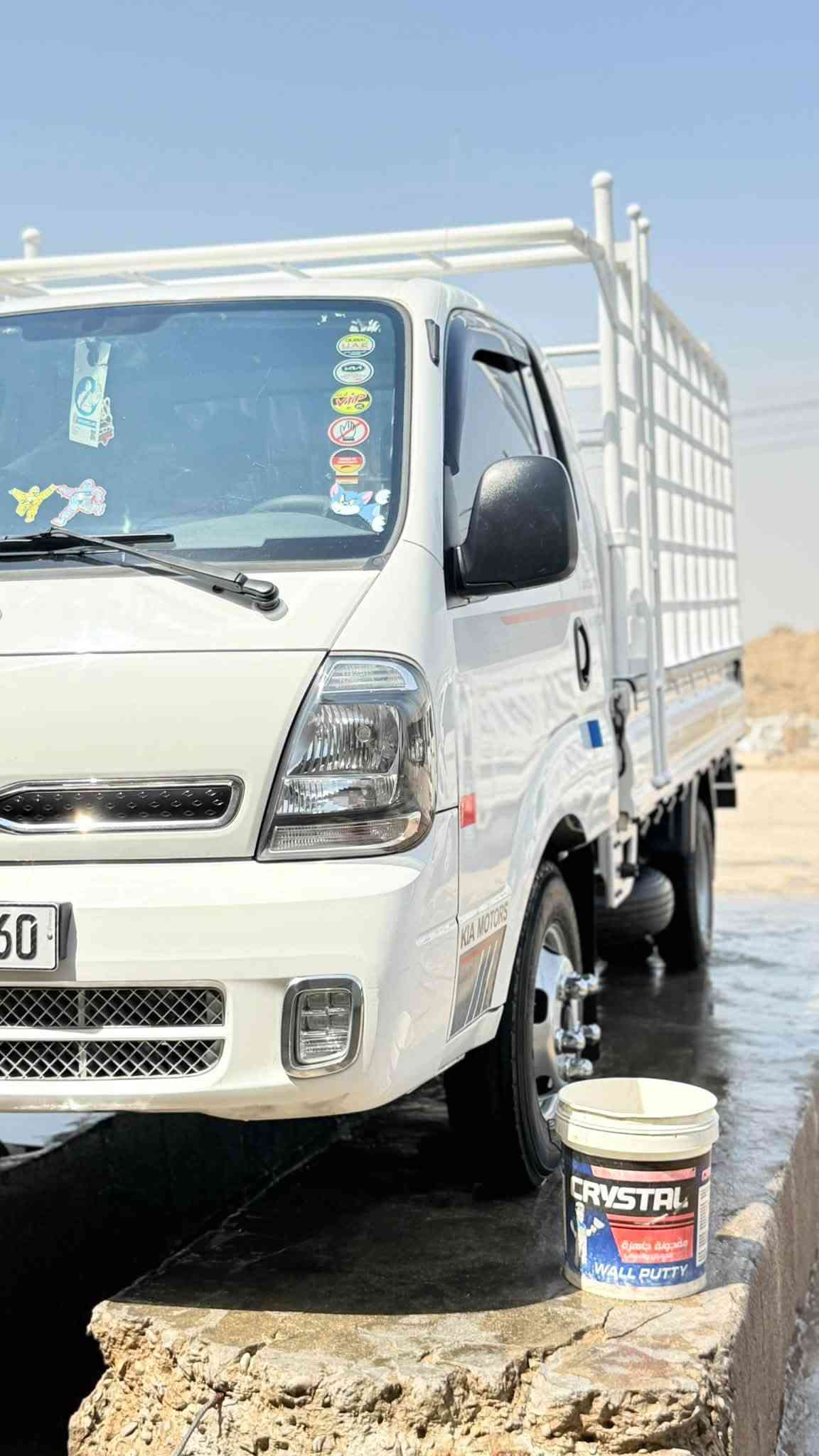 السلام عليكم كية فحل موديل 2021
رقم بابل دولي سنويه السياره كفاله عامه

***********
السعر 165وبي مجال مكان السياره للديوانيه
