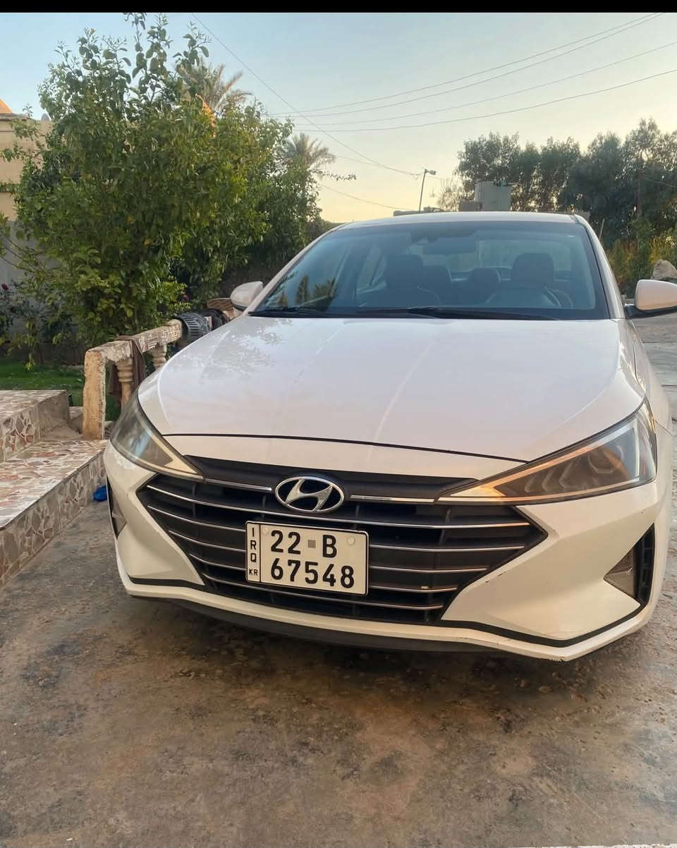 السلام عليكم
النترا موديل 2019 

رقم اربيل باسمي 

شرط التحويل 

وارد امريكي 

مكفوله من التبديل والصبغ 

بيه بارد جاملغ امامي وشويه من الباب 

بدون صبغ بدون تبديل 

حادثه شخط داير السياره 

السياره كير محرك تبريد خير من الله

تحكم استيرن 

رادار امامي 

رادار جانبي 

قفل سرعه 

ماشيه 125 

العنوان الخالديه البوبالي 

السعر 130 وبيه مجال بسيط 

اعتذر عن المراوس بيع فقط

***********
