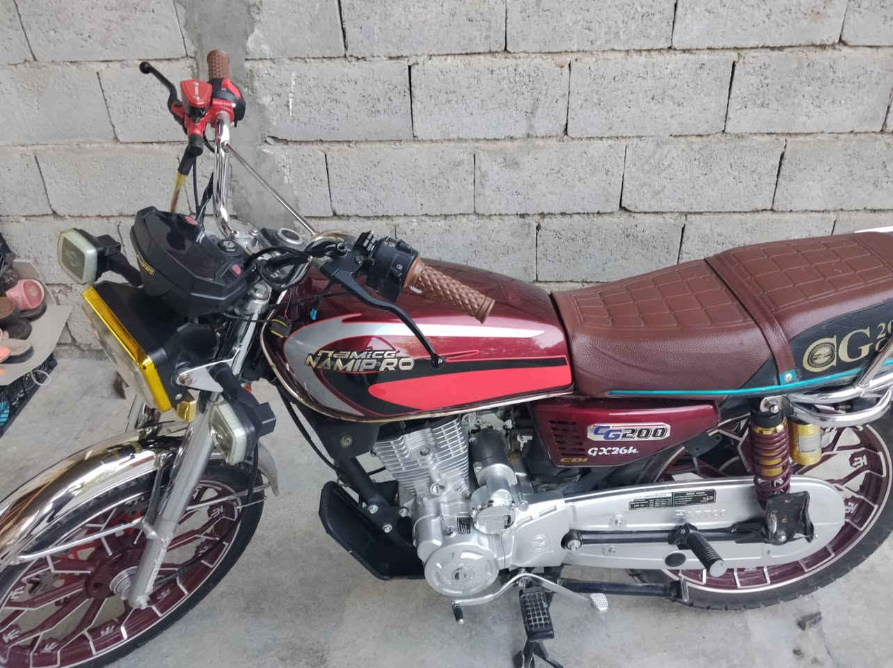 للبيع دراجه ايراني نامه برو نضيفه موديل 25 محرك 200cc    الرقم ***********
