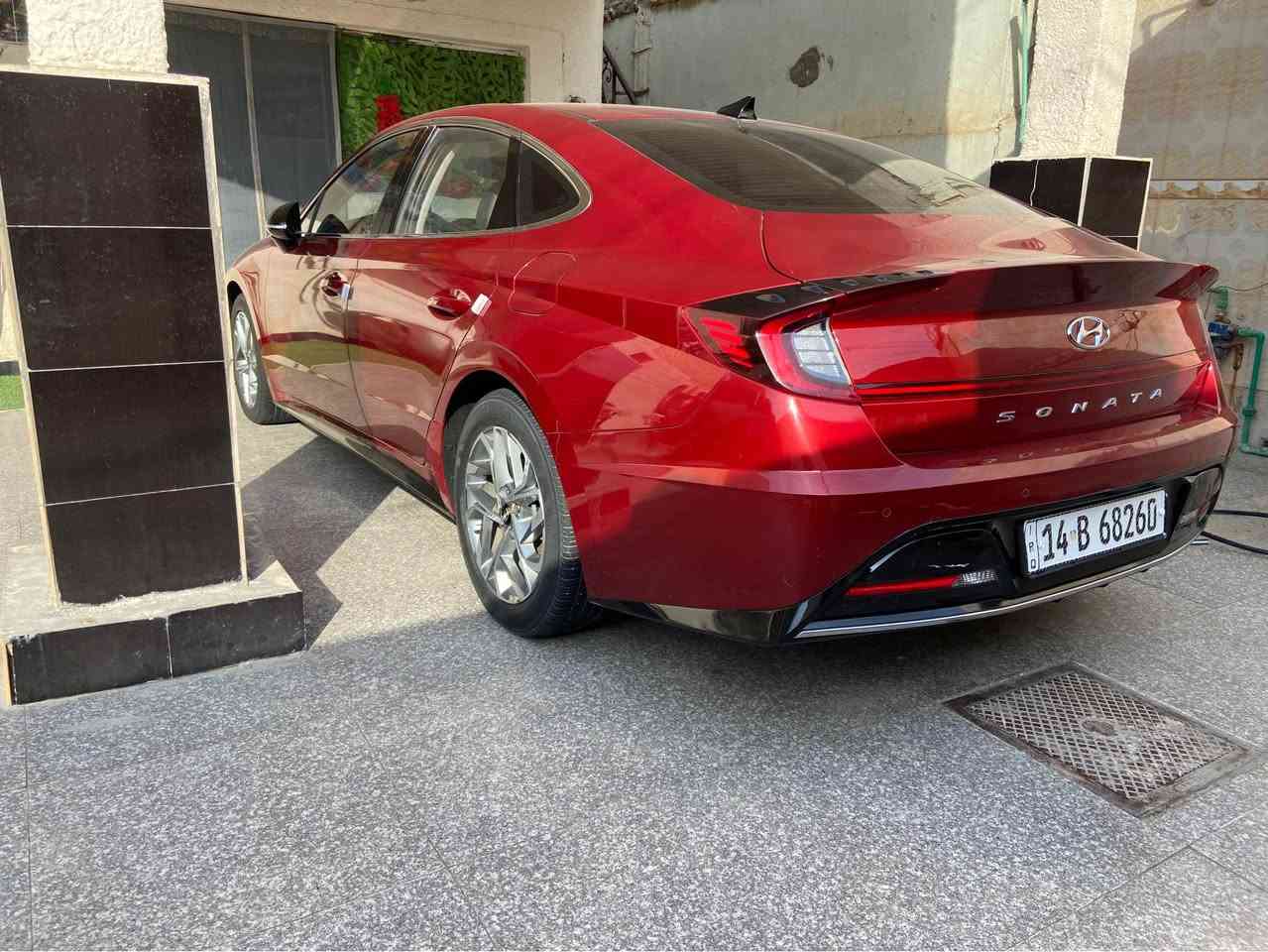 🚘 هونداي 2023 وارد كوري 🇰🇷 غير مكفول من الصبغ (كير مكينة كفالة ) السيارة  رقم بصرةبأسمي تحويل ثاني يوم
مواصفات /
1. بصمة تشغيل عن بعد
2. شاشة كبيرة تدعم الكار بلي (أصلية )
3.أوتو هولد 
4.مانع انزلاق 
5.وضعيات قيادة
6كشنات جلد تدفئة
7.نقطة عمياء في المرآة
8. سايد بريك دكمة 
9. تحديد مسار

✨ سيارة نظيفة ومرتبة
🔥 مواصفات حلوة
❄️ تبريد ممتاز
🛋️ داخلية مرتبة ونظيفة
⚙️ قير أوتوماتيك
💯 جاهزة للاستخدام وما تحتاج شي

📍 المكان: البصرة
💰 السعر: 170 بيها مجال قليل للشراي 
📩 (*********** )رجاءً اذا مو شراي لا تتصل وتعبني 

للمهتمين حياكم الله، السيارة تستاهل المشاهدة � البصرة, العراق
