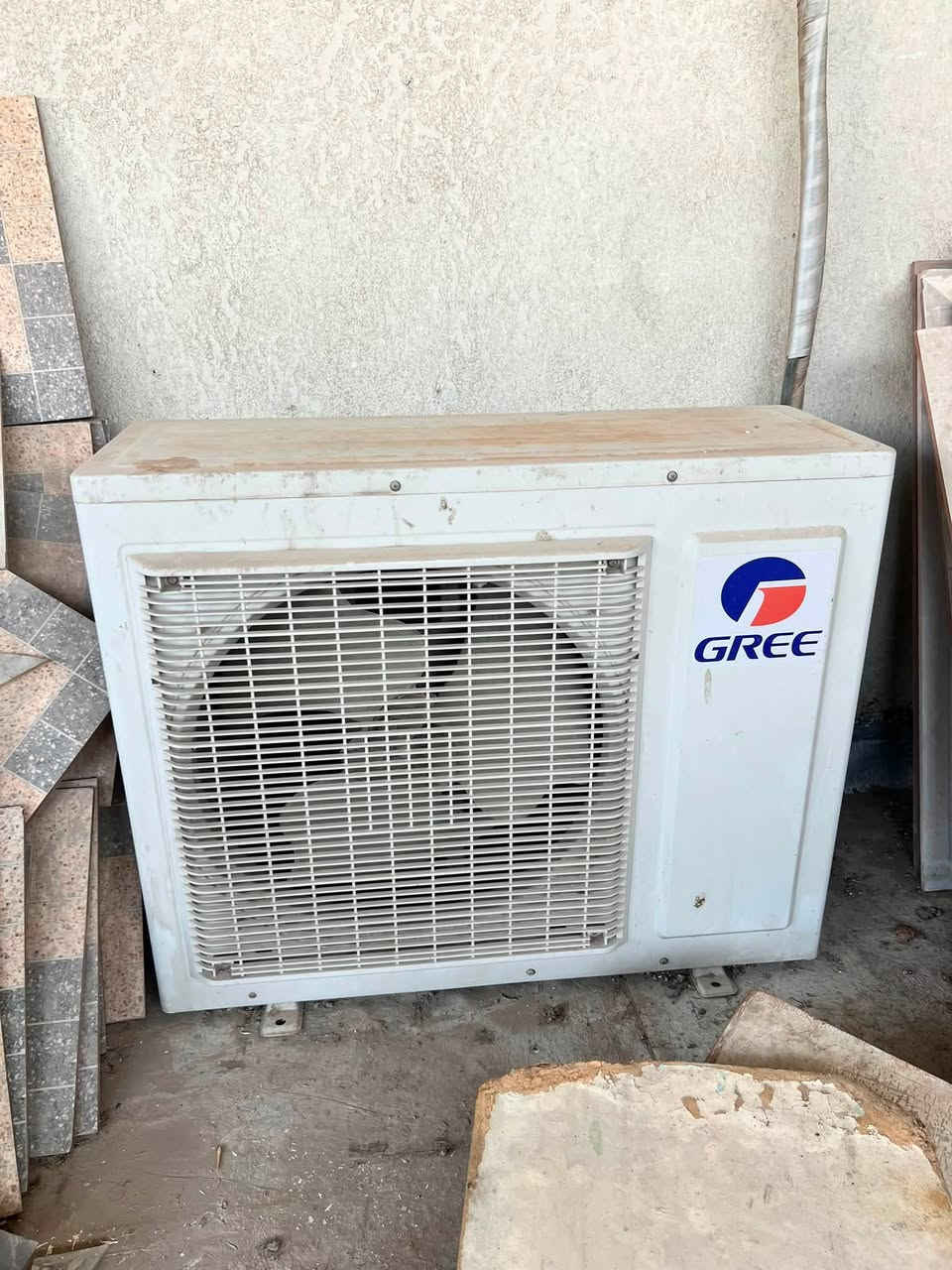 سبلت هو والقطعة الخارجية Gree 2 طن شغال شرط الفحص تريده تعال خاص
مكاني بصرة - الزبير 
واتسابي ***********
بيع مستعجل .
