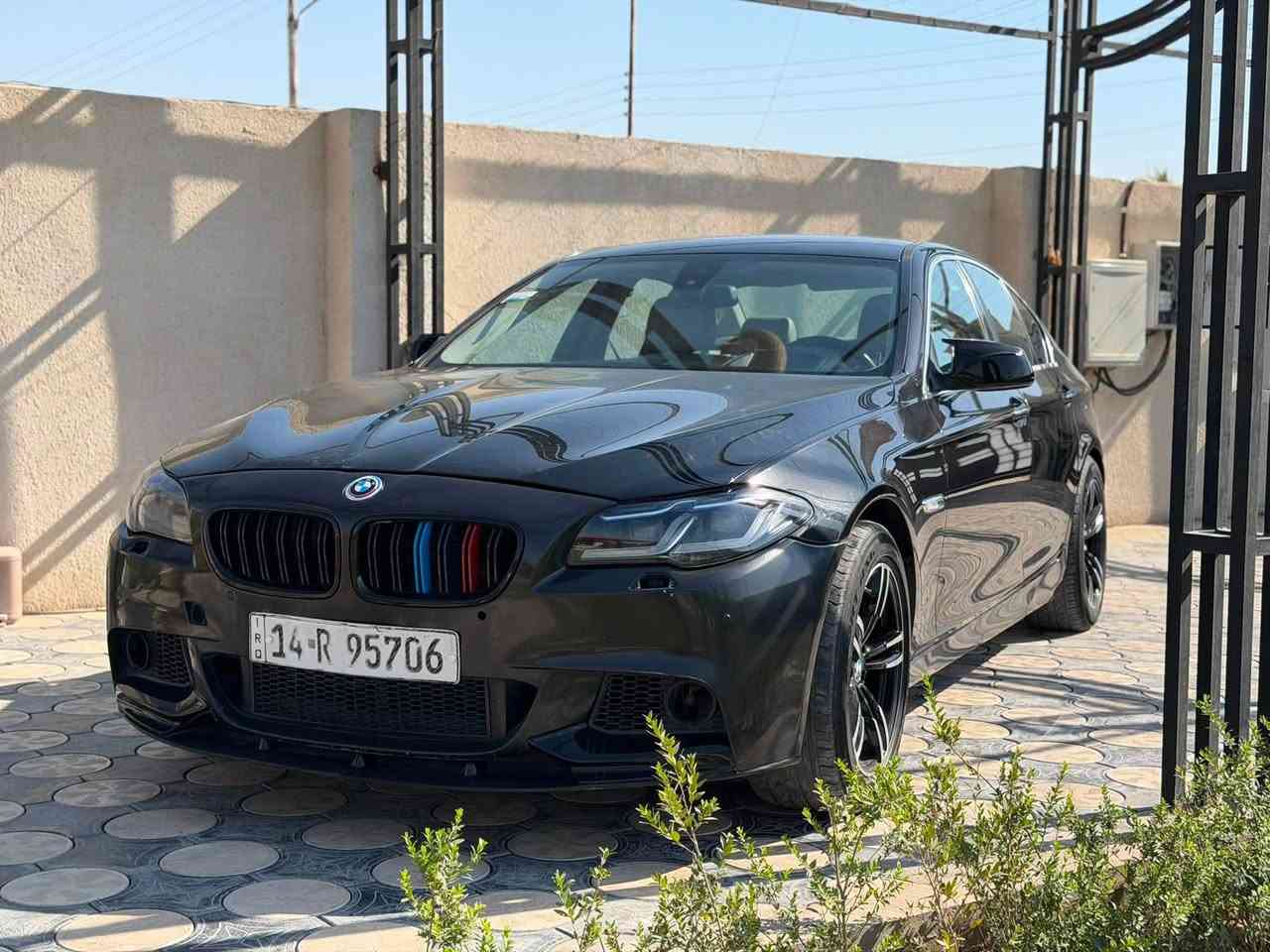 Bm535 i  بيع او مراوس 
شباب حياكم الله هاي سياره موديل 13 محدث 20
السياره نظافة كبالكم 
سياره عليها مكينه وكير مال حاويه جدد 
السياره فول  1/1 
تبريد تدفئه شرط الظفيره كلها بدون اي جطل 
مواصفات فول وكله شغال 
مكاني بغداد جديده 
واتحدى اهل السيارات كلهم بسعرها 

١٠٠ وبيها مجال للشراي وماكو هيج سعر ابدد
جيب فيتر الي يعجبك وتعال 

معلومة سياره احلى من صور وبرمجه وهدرز كامل 
***********
