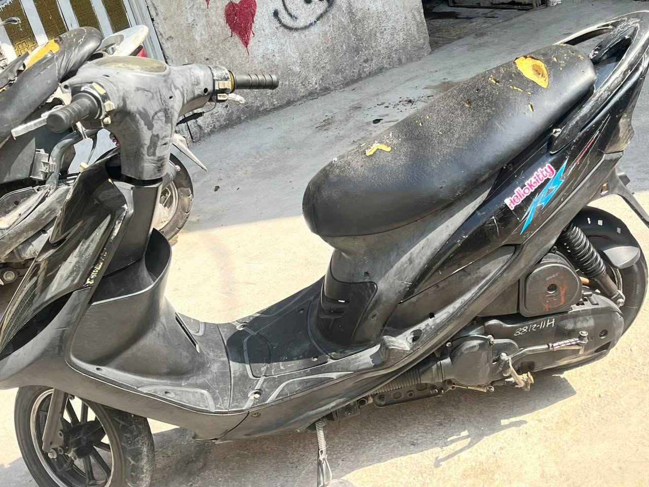 السلام عليكم دراجه للبيع مكان بغداد حي النصر السعر 475 الرقم ***********
