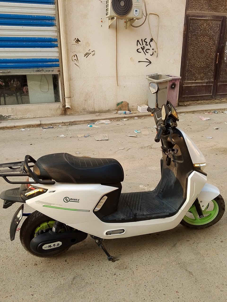 السلام عليكم
دراجه شحن للبيع 

السعر 600 وبيها مجال

بطاريات ع فحص

العنوان بغداد الدورة 
للتواصل ع رقم *********** بي واتساب
