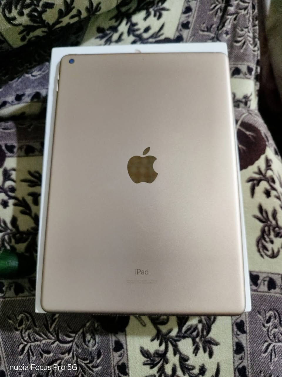 ايباد ابل الجيل الثامن نضيف كلش ما مفتوح ولا مبدل بي اي شي ذاكره 128 السعر 225 الف وبيه مجال 
***********
