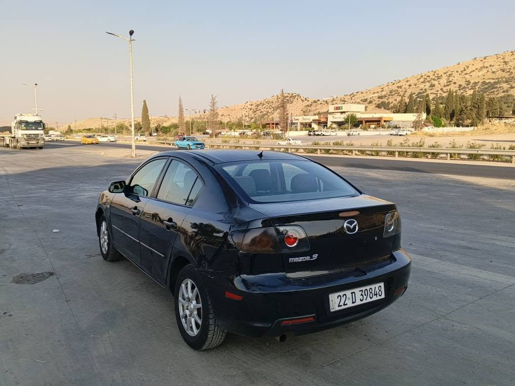 سلاو خواتان لیبیت 
مازدای 3 مۆدیل 2009 خلیجی
نرخی 64 گلا و مەجال 
***********
***********
دوو پارچی هیه بی ناوگرتن 
سەنەووی  رەقمی تازیە 
ئۆتۆماتیک  دبل گیر جام کاربای قفل مەرکەزی تەبریت  سارد و گەرم 
تای و ویلی لۆکی لەسەرە
تەق و رەقی هیج نیە سیارەکە مالی دۆستە 
شیون ناحی تەکیە نزیک سلیمانی 
زۆر سباس السليمانية, العراق
