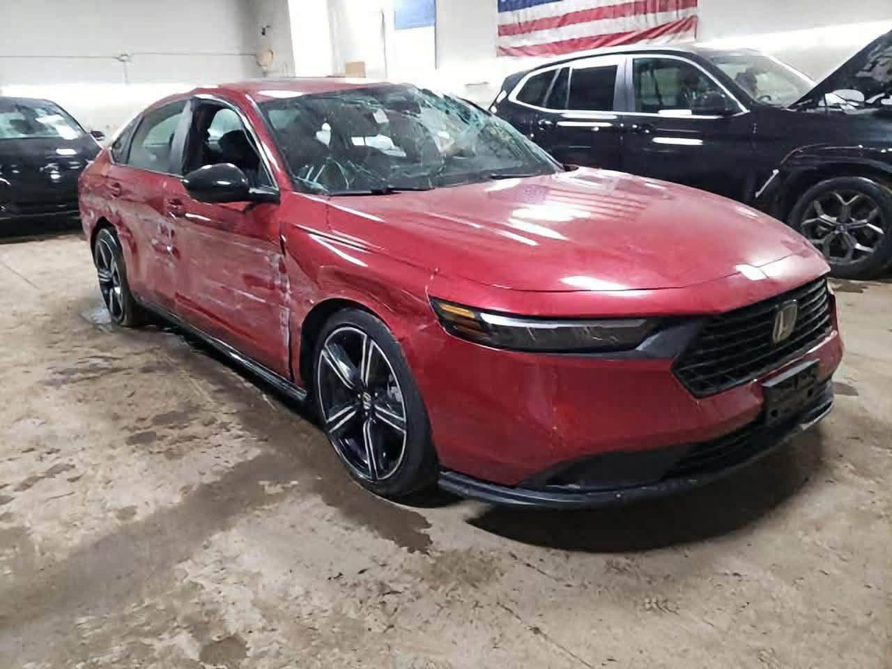 السلام عليكم Honda accord hybrid  بسعر النترا
حجم المحرك : 2000 sport هايبرد

ضرر السياره : حادث سطحي ومصبوغه عام 

        

حالة اليرباك : برده و كشن

المسافه المقطوعه : ٩٠ميل وعليها محرك جديد صار ١٠ايام من شادينه ماشي ٧الف بعد جديد 

#مواصفات

• مكينه 2000

• شاشة كبيرة

•فتحه

• كاميرا خلفية 3 انظمة

• كرسي كهرباء  

• رادار امامي

• مانع تصادم

• محدد مسار 

• تصحيح مسار

• شفتات بالستيرن

• مثبت سرعة

• مانع انزلاق

• دخول ذكي 

• إنارة ترحيبية

• هاندبريك كهرباء

•لايت عدسات زينون

• نظام اوتو لايت Auto

• لايت العالي زنون 

• حساسات مطر 

• حساسات دخول الإنفاق

• حساسات ضغط هواء الإطارات

• أوامر صوتية

• 3 أنظمة قيادة (eco, ev, sport)

• بلوتوث

• مدخل USB + AUX 

السعر : 136 وبيهه مجال 

*********** واتساب فقط 

***********رمش علي واني اتصل عليك 

العنوان مدينه الصدر أو طالبيه
