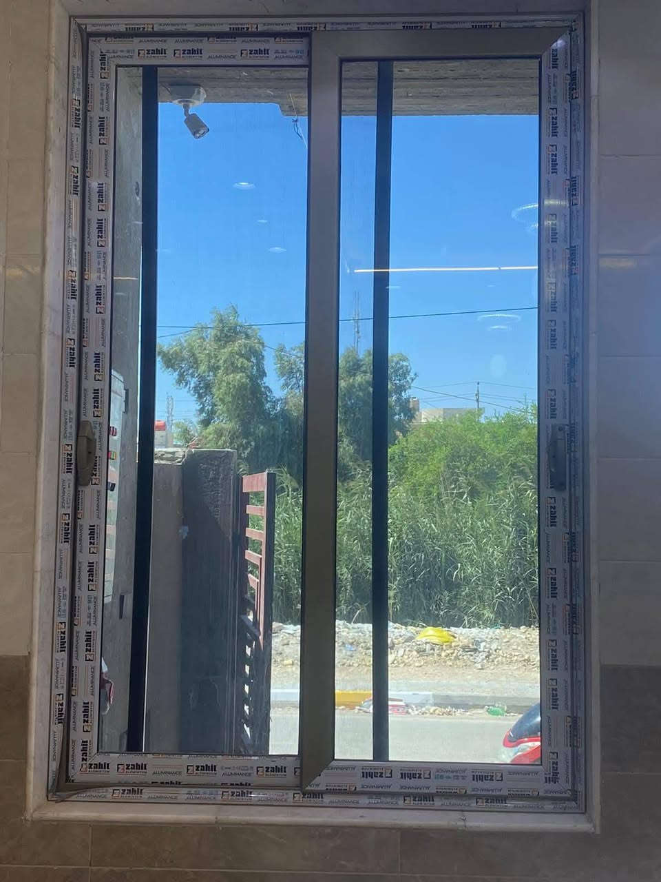 يتوفر نظام الاقصاد لحاملي بطاقه الرافدين
مجموعة الدقة  🏢 

نقدم لكم باقة متكاملة من أعمال الألمنيوم عالية الجودة،  بأحدث التصاميم والتقنيات.  ✨

**أعمال الألمنيوم:** كل هاذه وراح نضيف هدايه داخل المطبخ 💕 

* **الشبابيك و الأبواب:**  المفصلي 🚪، السحب (سلايد) ➡️،  G60  💪
* **المطابخ:** ألمنيوم 🍽️، HDF، MDF، إسباني🇪🇸، مطابخ داخلية من الألمنيوم مع أبواب HDF.
* **المحاجر:** عرنوص، محجر جام، أعمال ألمنيوم.

**ننفذ جميع الأعمال المتخصصة في الألمنيوم والمطابخ التركية.**🇹🇷

**للتواصل:**

* **العنوان:** كوت / المشروع / شارع نقابة المعلمين.📍
* **أرقام الهواتف:**  ***********.
*********** 📞

نتطلع للتعاون معكم! 👍
