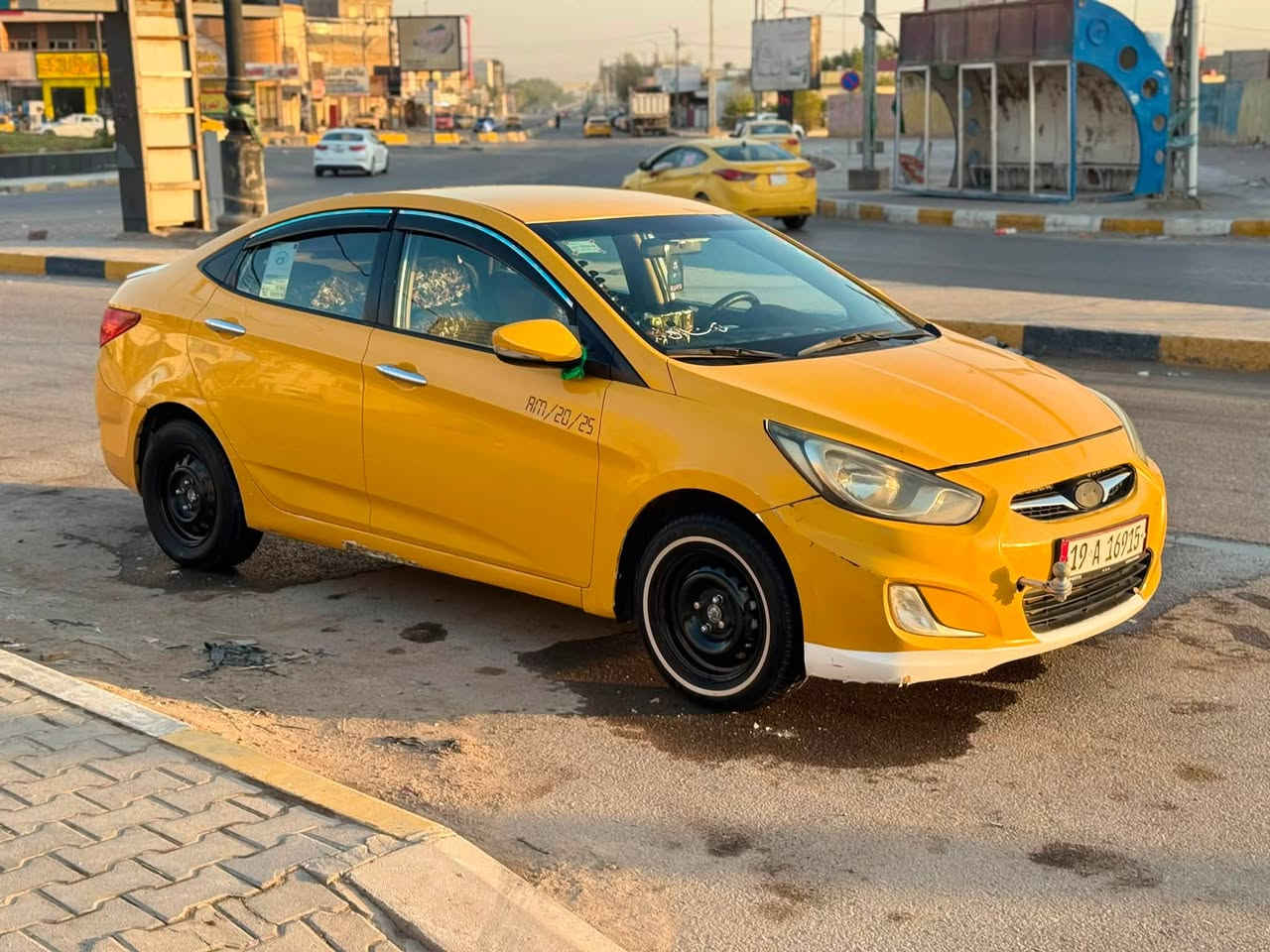 سلام عليكم اكسنت موديل  2012 وارد خليجي 1600قطرتين تبريد ثلج🥶سياره احله من صوره باسمي مصفره هيئه وغرامات السعر 74وبيه مجال مكلف بل نشر الاستفسار الاتصل علئ الرقم *********** مكانها الديوانيه مركز
