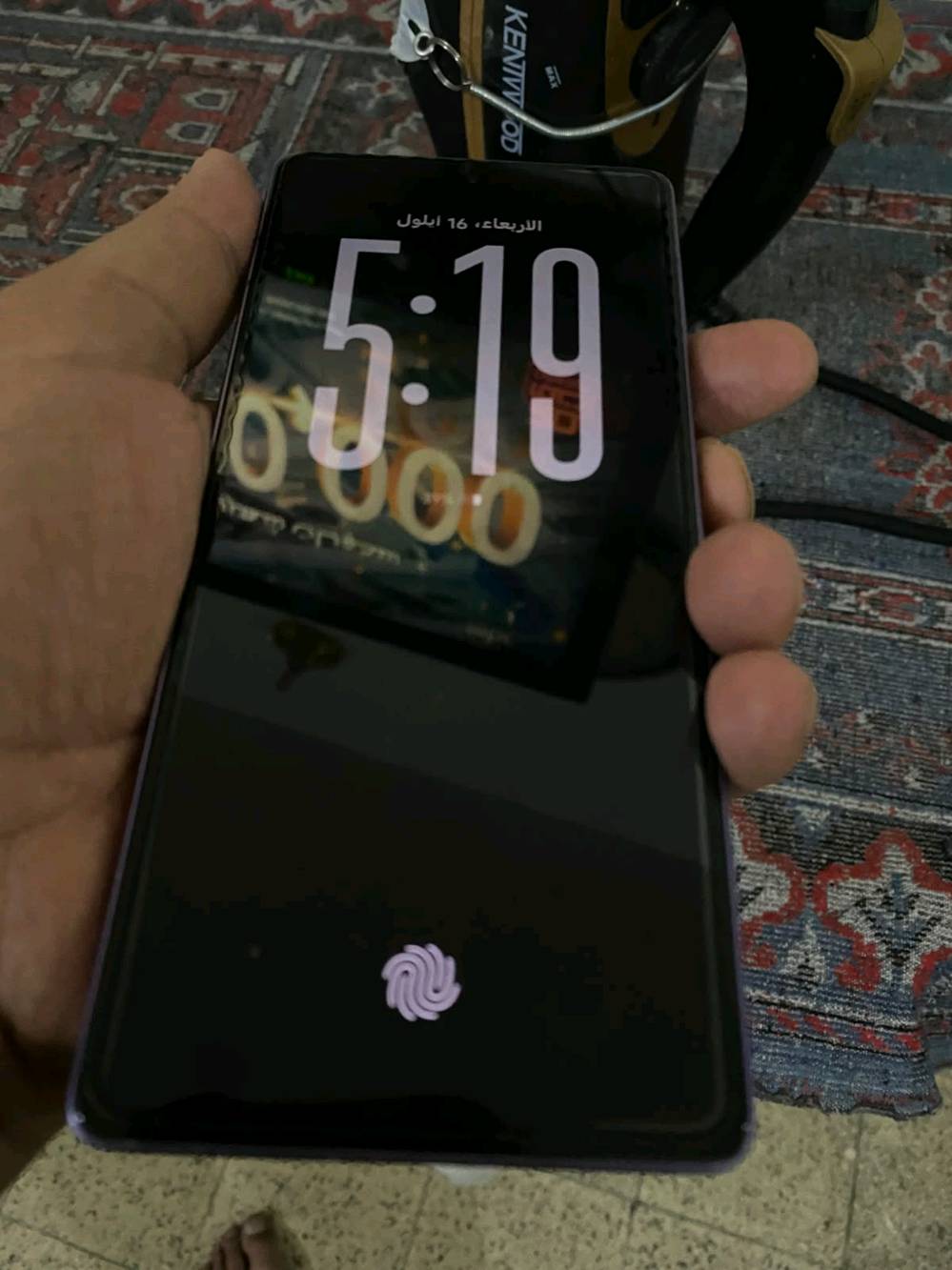 انفنكس نوت 50 برو بلس شاشه بيهه شخوط صغيره ما تبين من تخلي لزكه السعر ٣٥٠ الف وبي مجال شويه للشراي او اراوس نفس الجهاز بس اريده كلش نضيف ما يهمني الون ونطي فرق  الجهاز بدون ملحقات مكاني بغداد المنصور