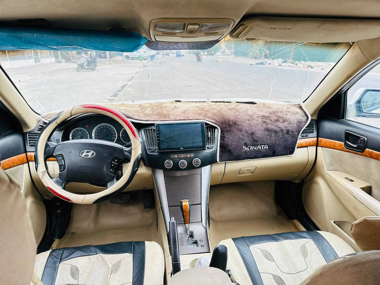 السلام عليكم سوناتا موديل ٢٠١١ خليجي مكينة ٢٤٠٠ دوش بيهة صبغ حزام وصدر تعبان
السعر ٩٥
بغداد مدينة الصدر 
***********
