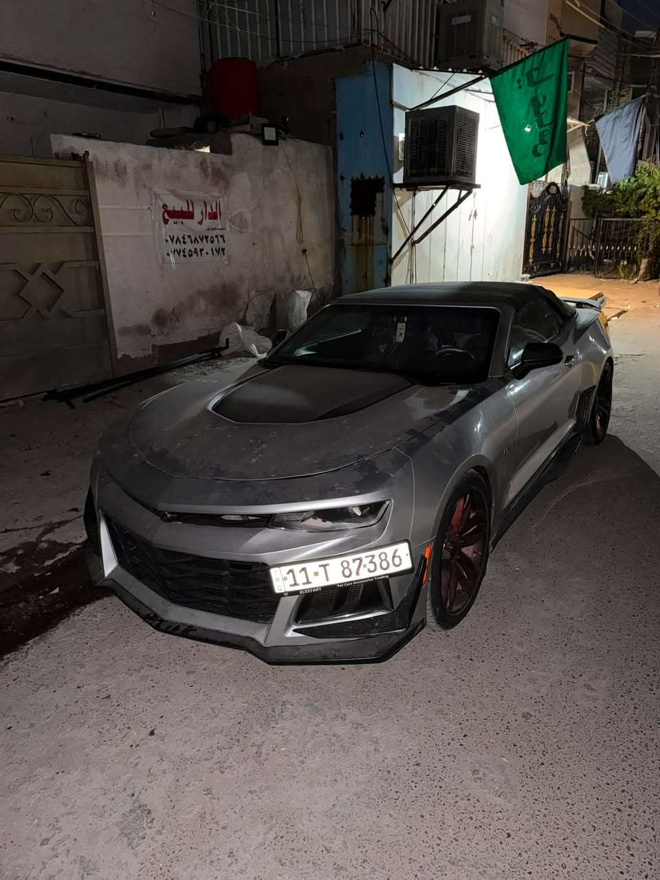 بيع جدآ مناسب ١٠٠ وبيهة مجال بسيط 
⏺ : يالله السلام عليكم شلونكمً شباب للبيع فقط كمارو 2017 كشف سيارهً لونً مميز السنويهً بسمي مشروع وطنيً تحويل ثاني يومً 
موصفاتً السيارهً معروفهً ميحتاجً اذكره 
كشفً شغال ميهً ب ميه وسيارهً محدثهً بلكامل ZL1 كلش ناصبه وحلوه   
بيهة لايت زنون اصلي وعين الشيطان ولدات حمر كلش حلوات 😈
 
تبريد شغال وثلج ماشالله 
بصمه ابواب.   بصمه سايد بريك 
السياره نضيفه ولا كلب مشتغل بل دشبول 
عليهة ويل اصلي كلش حلو وناصب السياره
حادث السياره جاملغ الخلفي عكس السائق ومعدل بارد بدون لا شواصي ولا دواخل ولا لغود فقط اليرباك عكس السائق طاك 

بيهة اربع قطع صبغ ابيع احزام علمود لا تعبك ولا تعبني 🤍.   
نقص السياره صدر شويه تعبان الامامي 
ورادله ادامه لين ماعندي مجال اسويهن 🤍.   مكان السياره بغداد الشعله
الرقم ***********. 
***********
