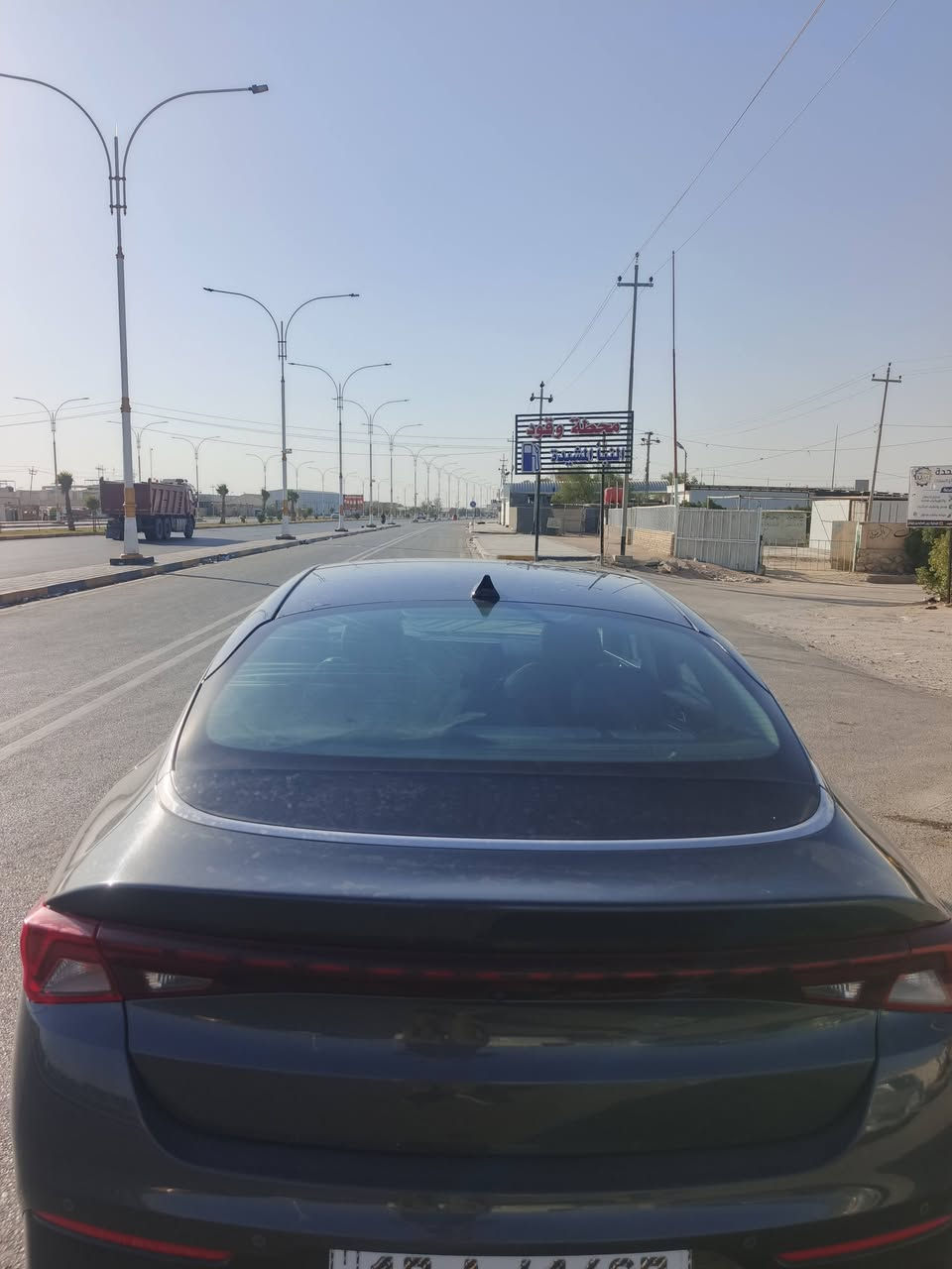 السلام عليكم كي فايف للبيع موديل23 ماشية 22000الف ميل رقم معوقين بيها وكاله عامه وارد أمريكي بيها صبغ وتبديل السعر 125 اتصال *********** مكان سماوه
