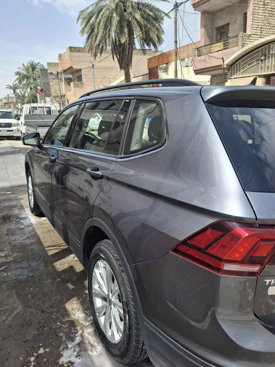 سلام عليكم 
فولكس واكن تيكوان موديل [2020]  7 راكب رقم اربيل للبيع

بدون صبغ بيهه بارد ربع الجاملغ الامامي جهة السائق فقط  

ماشية 107لف كيلو يعني 66 ميل السيارة على ايدي احسن دهن واحسن بانزين  وتخم بلكات اصلي جديد ونوزلات جديد 

المواصفات 

🔴جام 4 اتو 🔴نظام ستارت ستوب 🔴هيتر بالمري رادارات 🔴سايد بريك بصمه 🔴مثبت سرعة 🔴اوامر صوتية.        وباقي المواصفات معروفة 

السعر 138 وبيهه مجال مكاني بغداد الشعلة حي الجوادين 

***********
