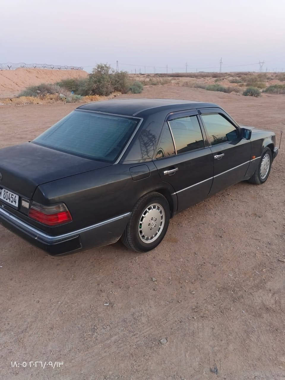 السلام عليكم مرسيدس دب للبيع كير ماكينه تابوت موصفات شبح موديل
رقم بغداد 1991
***********/سعر 67 وبيها مجال  حك جيه 
مكن  ميسان

نص مكتوب في الصور:
- 18:05 2026/09/13
- ١٨:٠٤ ٢٠٢٦/٠٩/١٣
- 14:06 2023/09/13
- ١٨:٠٦ ٢٠٢٦/٠٩/١٣