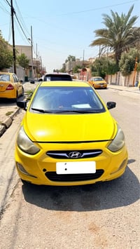 اكسنت 2012 • 1.6 اوتوماتيك • داخلية جديدة