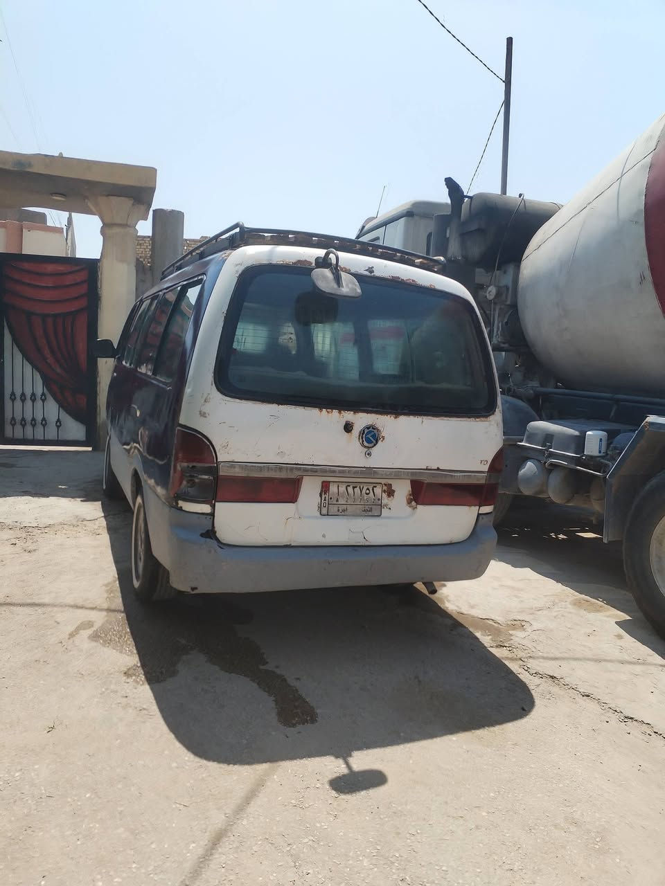 سلام عليكم شباب بريجو للبيع موديل 96سنويه ل27 مكينه وكير وتخم تاير خير من الله حداديه حلوه داخل حلو مكان حله تليفون ***********
