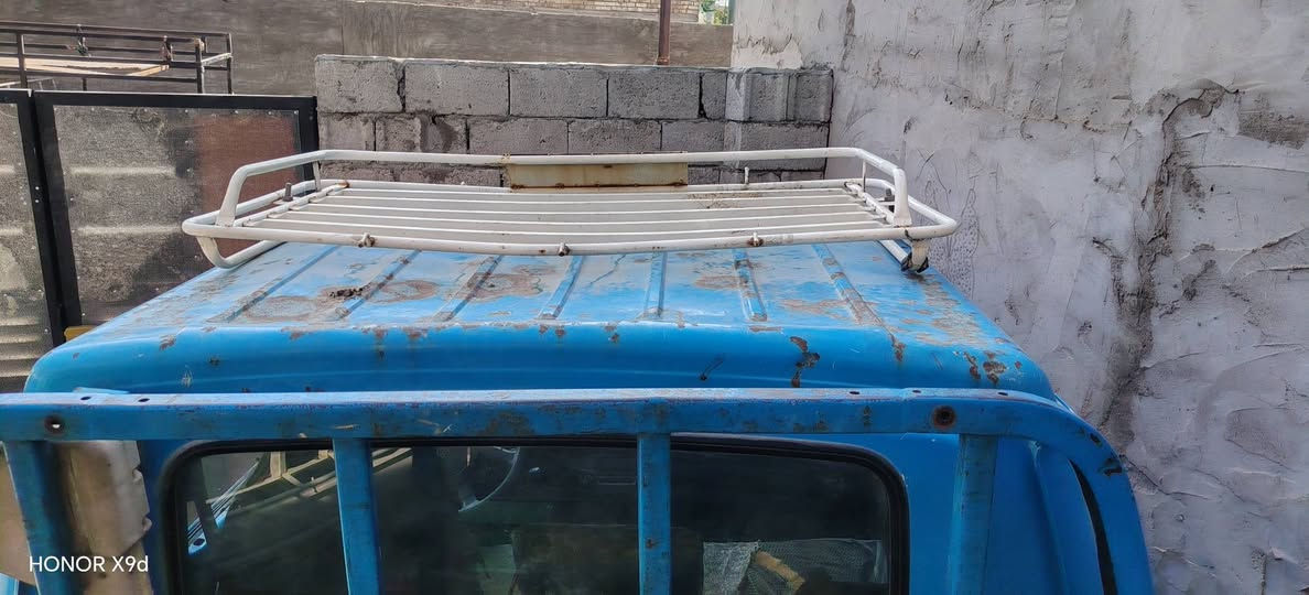 كية موديل ٩٦ للبيع رقم بغداد نكليزي باقي بس على ستلام بسمي بلادية بس بيهة شوية رشات لاكص ولاتبديل رقم صاحب سيارة *********** عنوان بغداد معامل حسينية

نص مكتوب في الصور:
- HONOR X9d