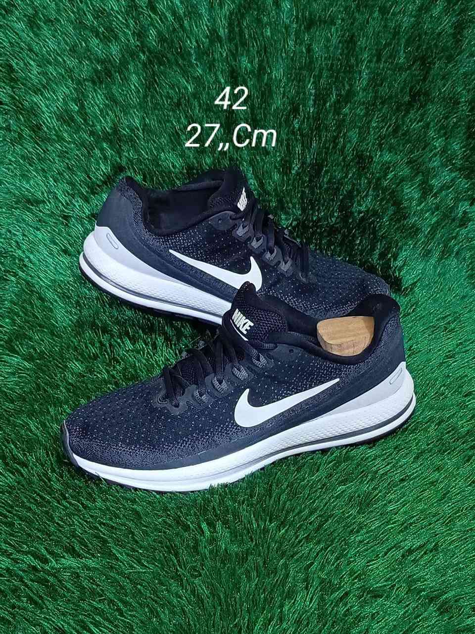 👟اوربي  اورجنال  باله مستخدم قليل

فول  👍🏿 نظافه  قياسات مختلفه 

القياسات داخل صوره .ألاسعار بلخاص 

يوجد توصيل جميع المحافظات 🚛 
للتواصل 📱 ***********🌷
