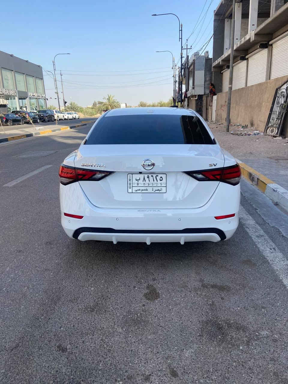 سلام عليكم
نسيان سنترا 2022 امريكي حادث فقط بنيد كما موضح بلصوره  رقم معوقين بعد سنه وتسجل حره  بيها شبر بي دي ار بلباب خلف السايق وشبر بارد بل صندوق باقي السياره كفاله  
مواصفات بصمه تحديد مسار قفل سرعه رادارات امامي خلفي حساسات خلفي شاشه لكزز السعر 138 وبيهاا مجال بسيط الرقم 
***********
