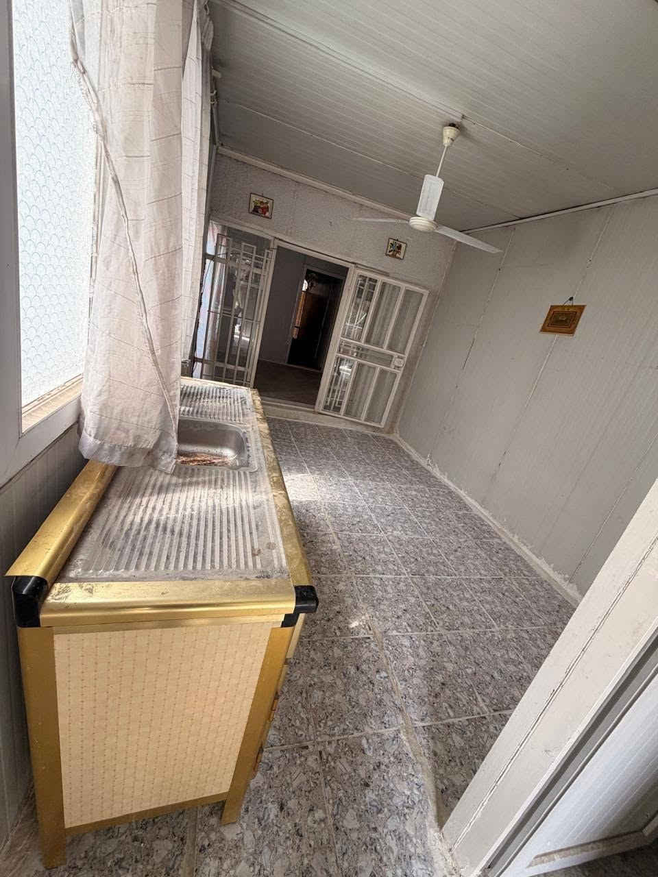 🏠 مشتمل للإيجار – طابق أرضي
📍 السيدية
🛏️ غرفة نوم: 1
🛋️ صالة
🚿 خدمات
💰 السعر: 400 ألف

📞 للتواصل: ***********

أرض القمة للتطوير العقاري
