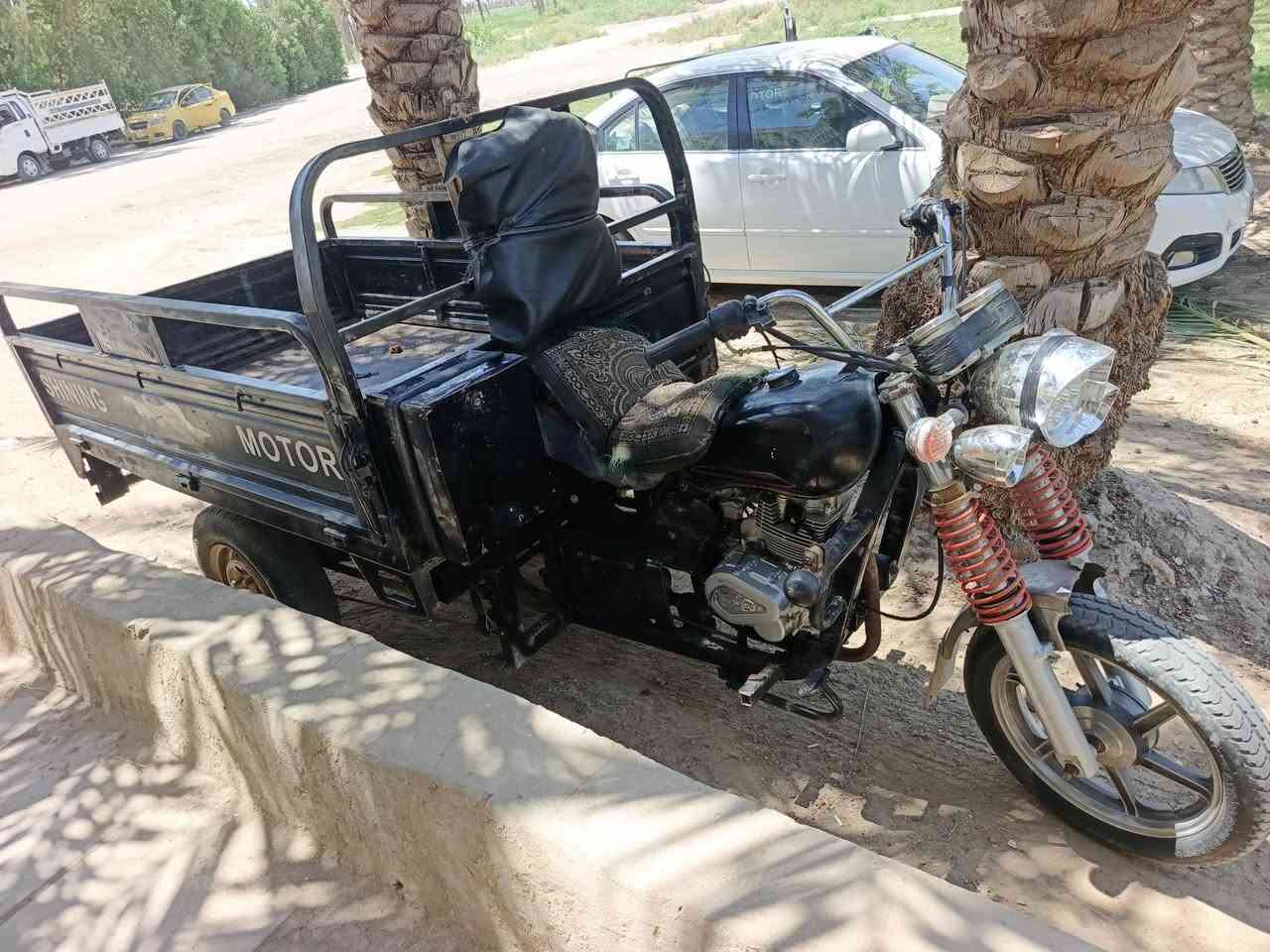 ستوتة جمرة 2018 نضيفة كلش جاهزة من كلشي قطرت خياس مابيهة   اوراقهة ضايعة السعر ٩٠٠ المكان غماس رقم الموبايل ***********
